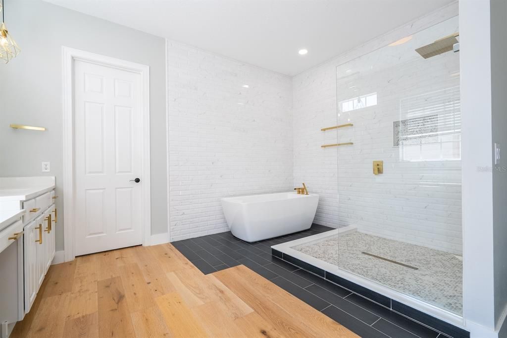 В аренду: $8,750 (4 спален, 3 ванн, 2902 Квадратных фут)