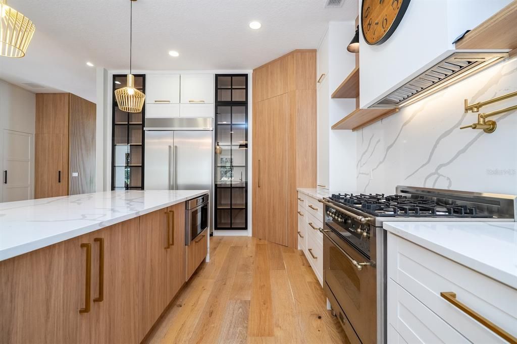 В аренду: $8,750 (4 спален, 3 ванн, 2902 Квадратных фут)