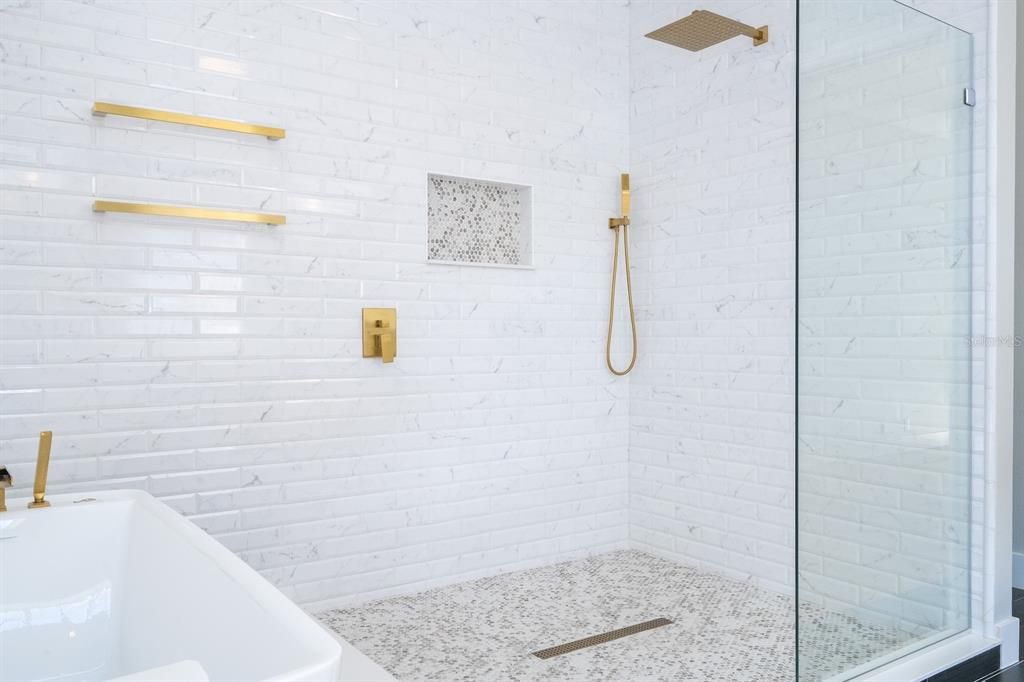 В аренду: $8,750 (4 спален, 3 ванн, 2902 Квадратных фут)