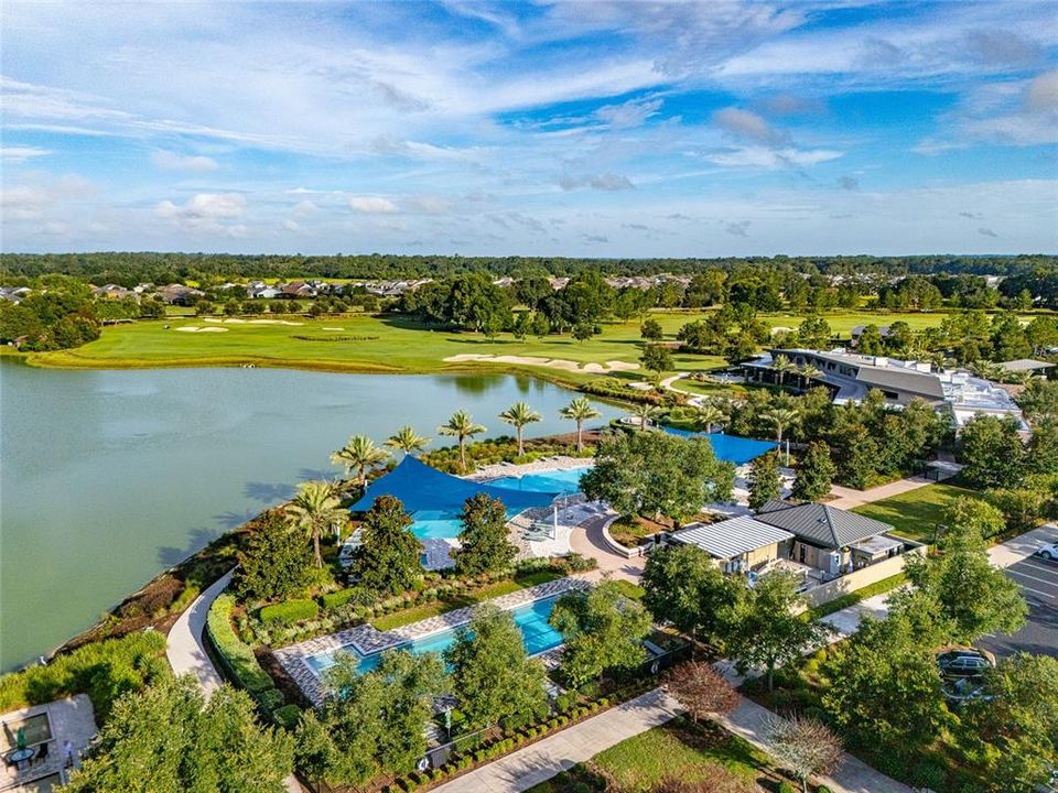 合同活跃: $250,000 (3 贝兹, 2 浴室, 1565 平方英尺)