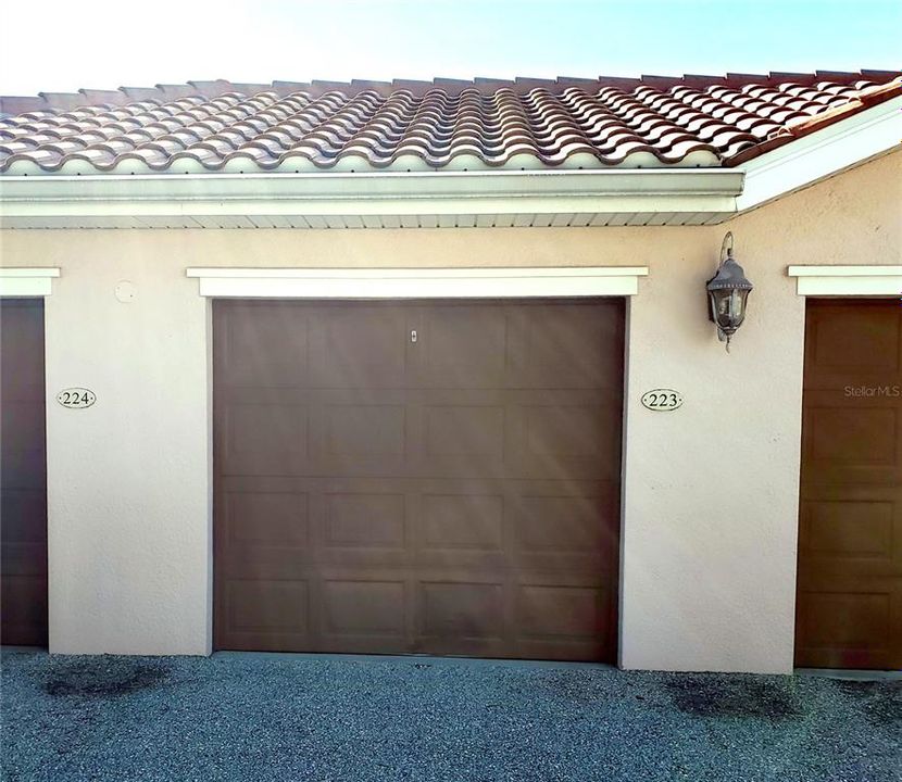 合同活跃: $199,900 (2 贝兹, 2 浴室, 1220 平方英尺)