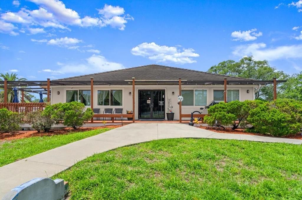 Active With Contract: $314,990 (2 beds, 2 baths, 1680 Square Feet)