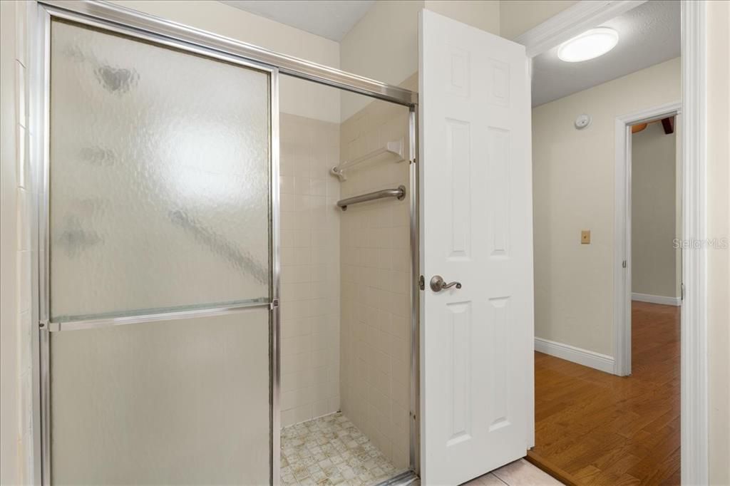 Active With Contract: $314,990 (2 beds, 2 baths, 1680 Square Feet)