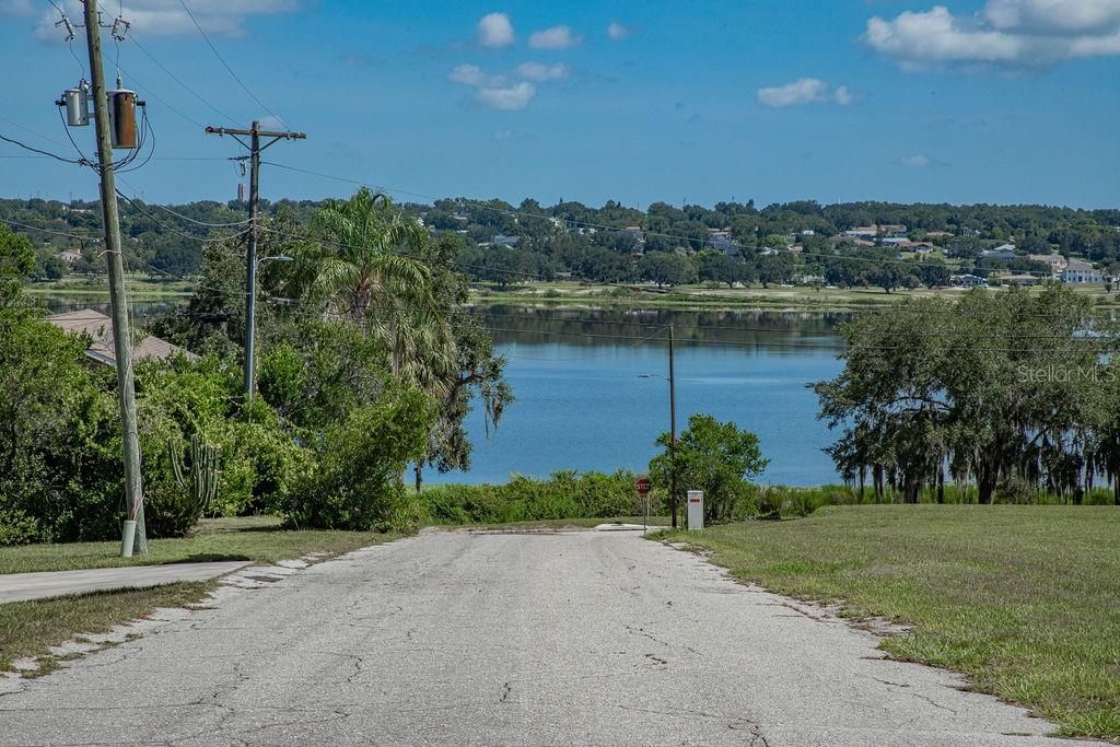 For Sale: $399,900 (4 beds, 3 baths, 2056 Square Feet)