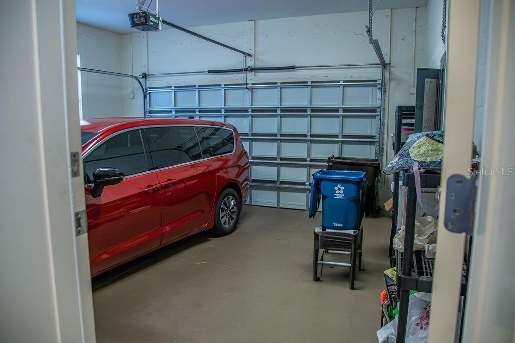 For Sale: $399,900 (4 beds, 3 baths, 2056 Square Feet)