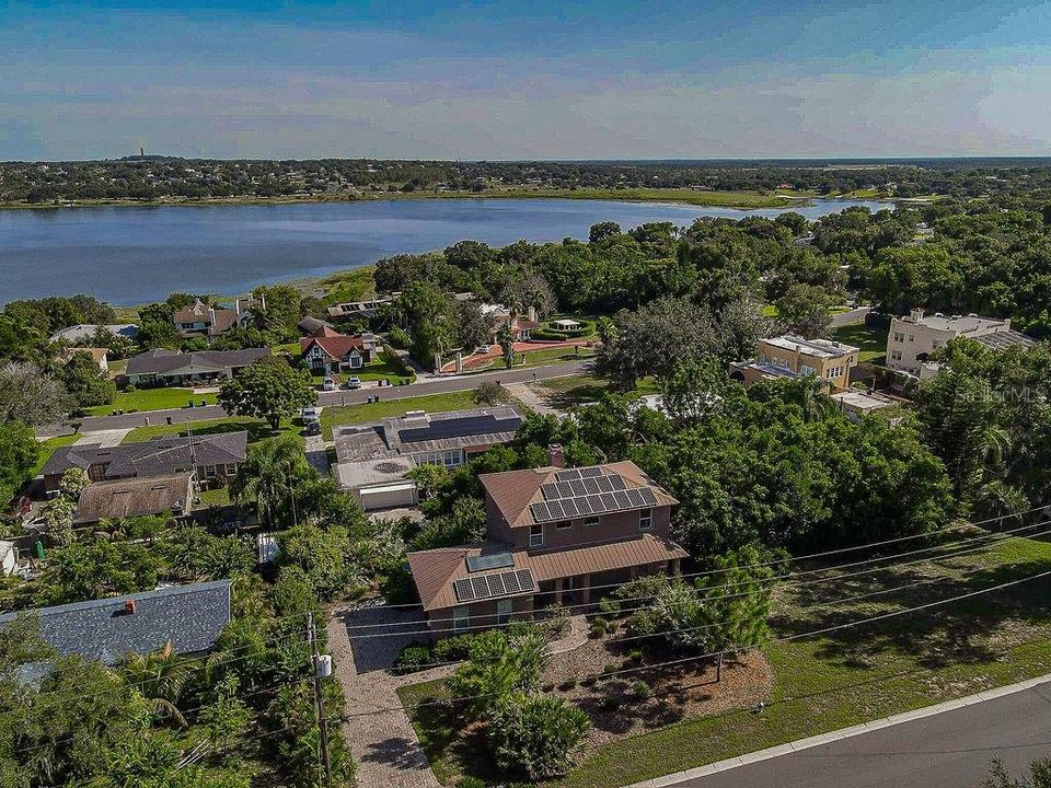 For Sale: $399,900 (4 beds, 3 baths, 2056 Square Feet)