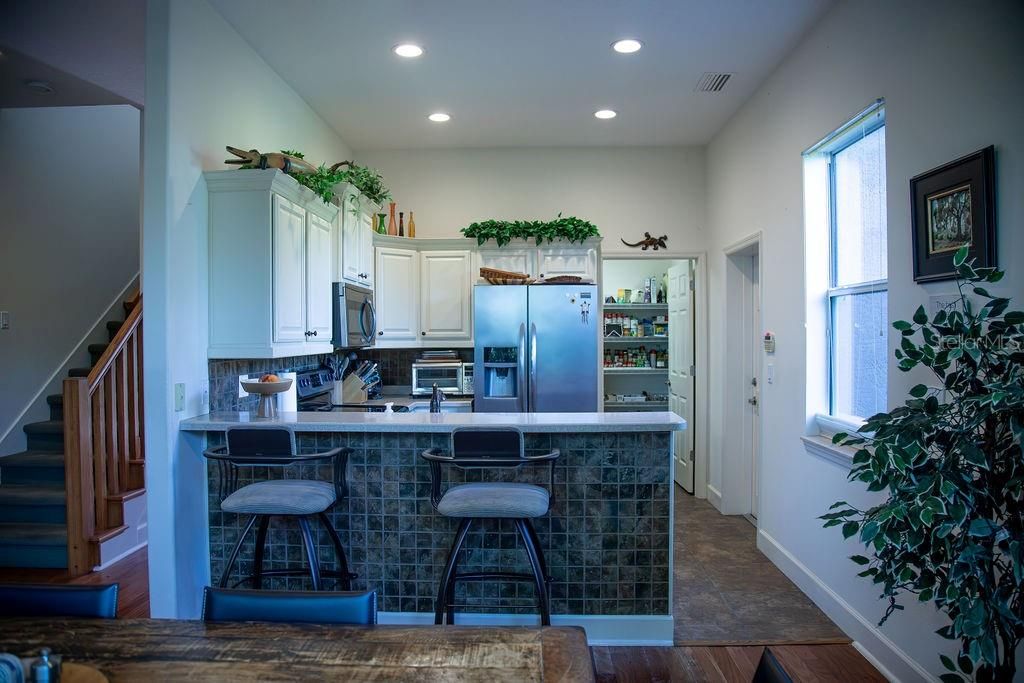 For Sale: $399,900 (4 beds, 3 baths, 2056 Square Feet)