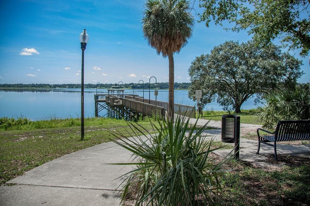 For Sale: $399,900 (4 beds, 3 baths, 2056 Square Feet)