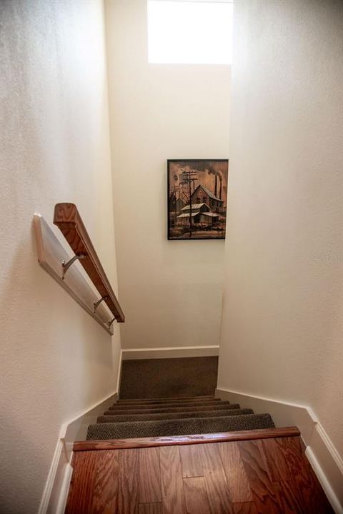 For Sale: $399,900 (4 beds, 3 baths, 2056 Square Feet)