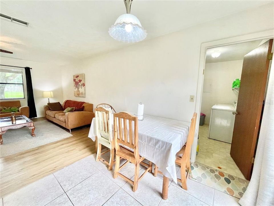 Activo con contrato: $199,900 (2 camas, 1 baños, 972 Pies cuadrados)