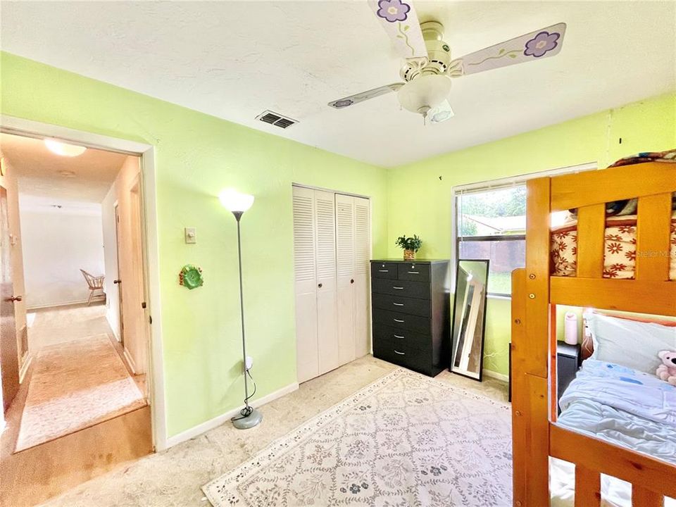 Activo con contrato: $199,900 (2 camas, 1 baños, 972 Pies cuadrados)