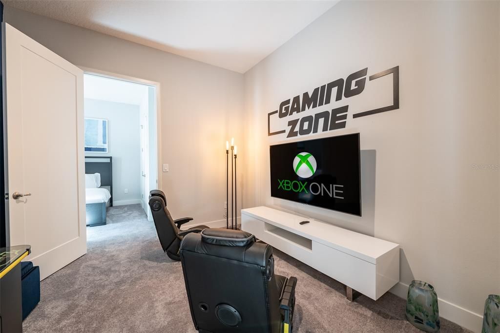 En Venta: $2,495,000 (8 camas, 9 baños, 5590 Pies cuadrados)