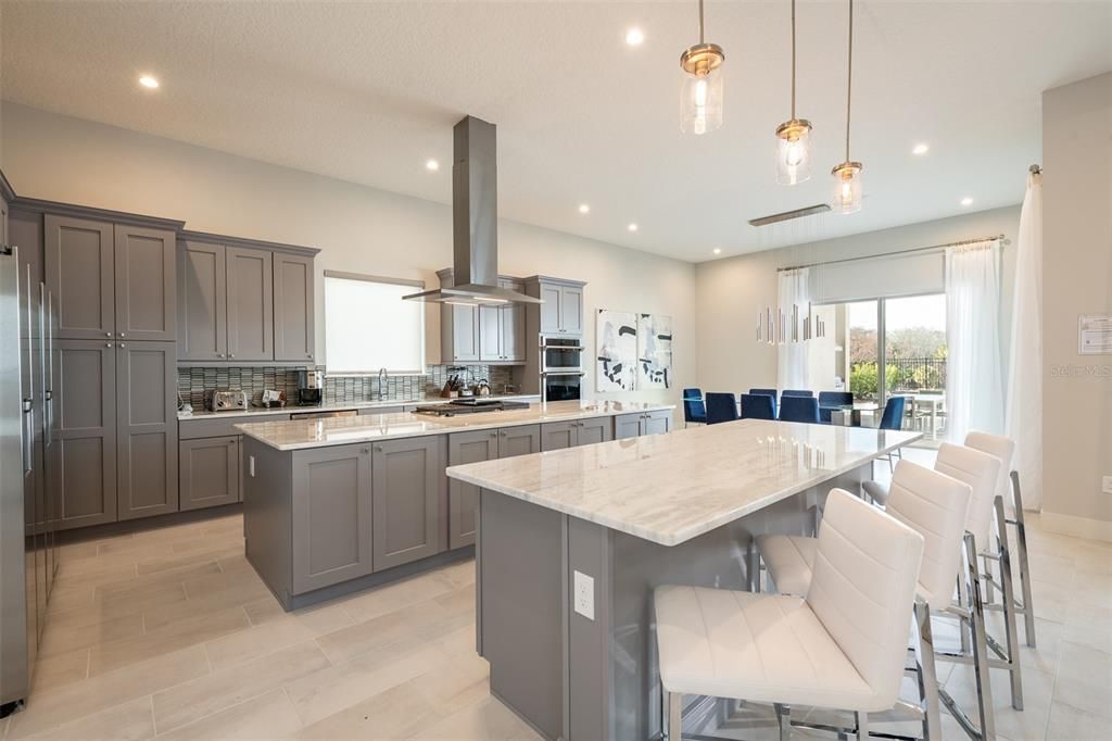 En Venta: $2,495,000 (8 camas, 9 baños, 5590 Pies cuadrados)