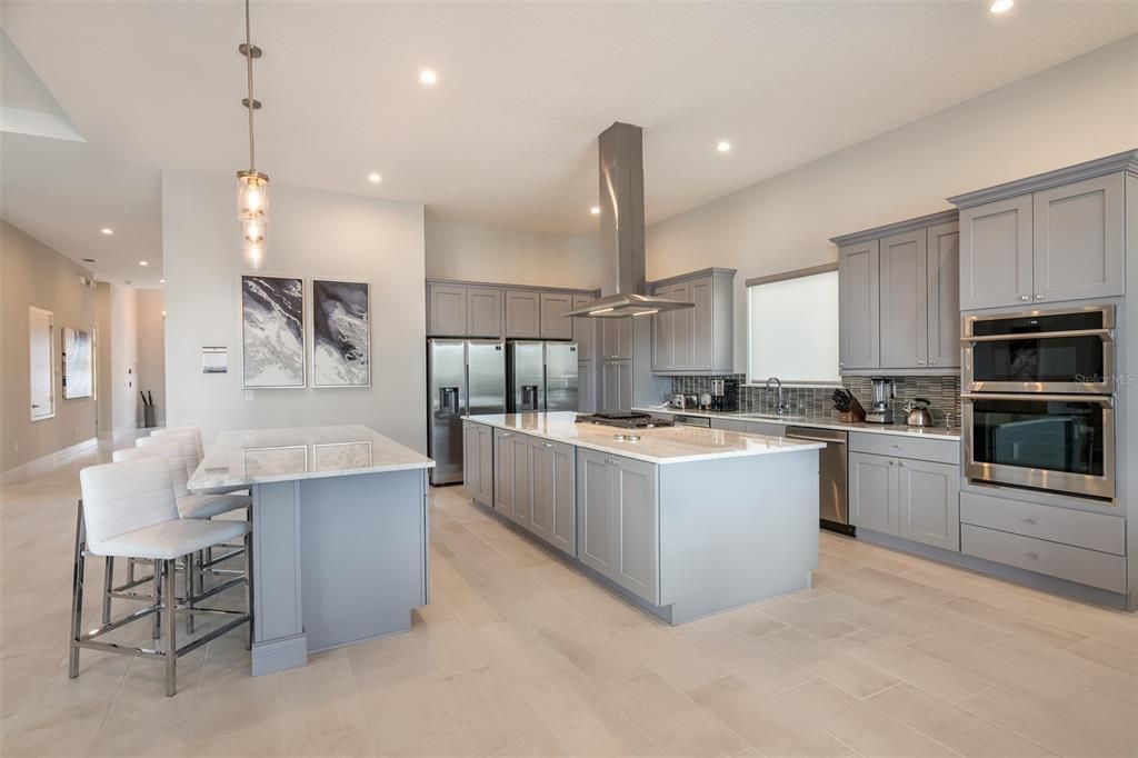 En Venta: $2,495,000 (8 camas, 9 baños, 5590 Pies cuadrados)