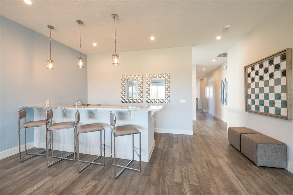 En Venta: $2,495,000 (8 camas, 9 baños, 5590 Pies cuadrados)