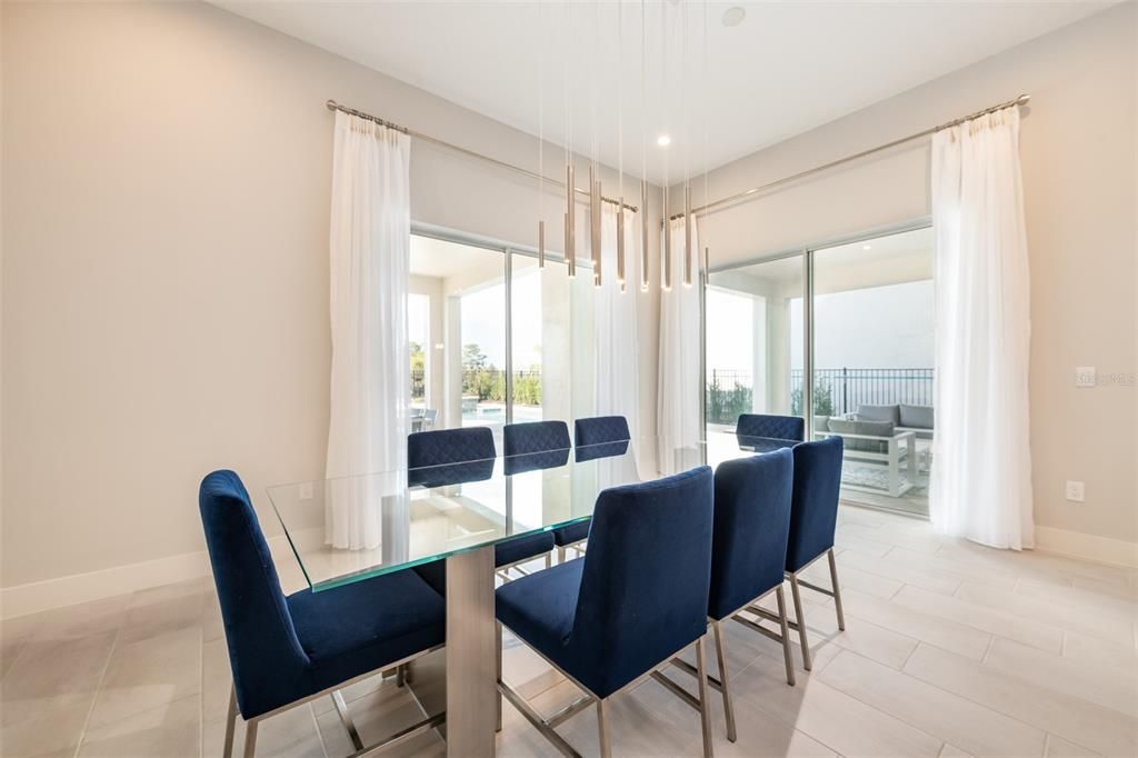 En Venta: $2,495,000 (8 camas, 9 baños, 5590 Pies cuadrados)