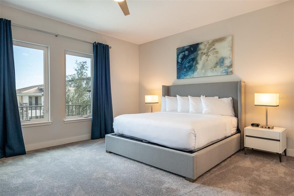 En Venta: $2,495,000 (8 camas, 9 baños, 5590 Pies cuadrados)