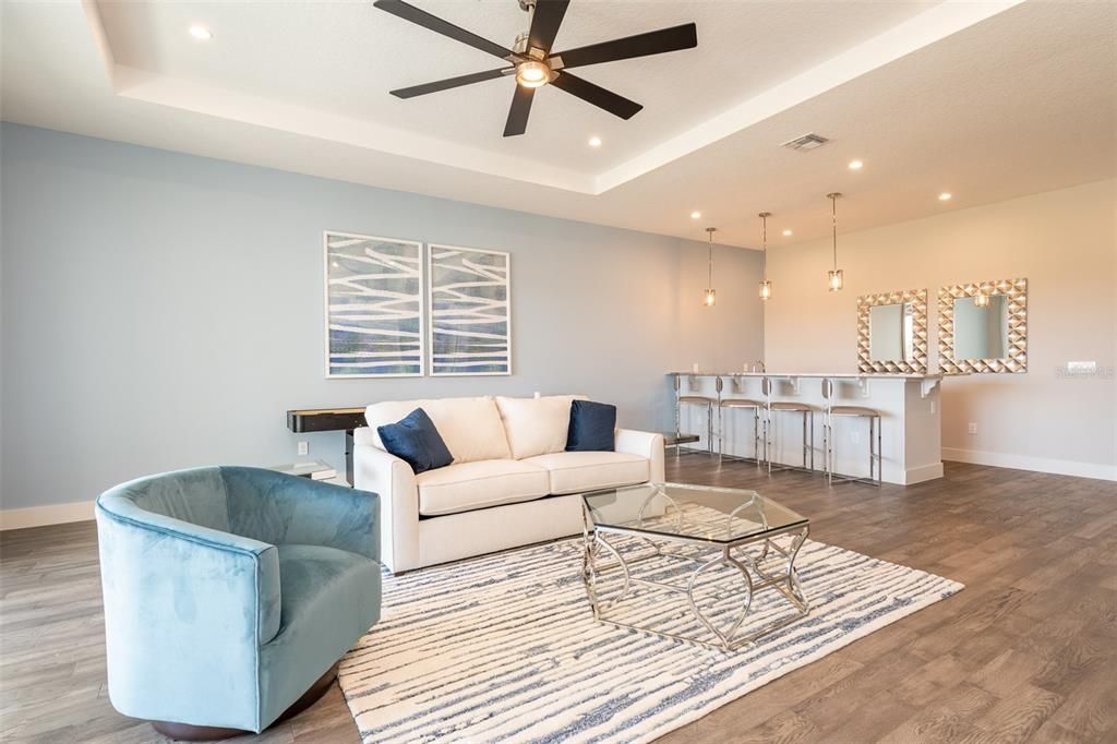 En Venta: $2,495,000 (8 camas, 9 baños, 5590 Pies cuadrados)