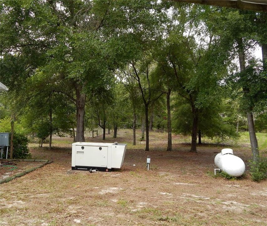 待售: $249,900 (3 贝兹, 3 浴室, 1960 平方英尺)