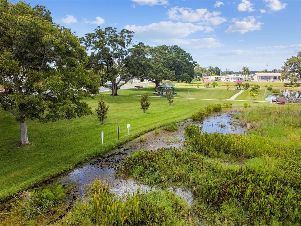 合同活跃: $169,900 (2 贝兹, 2 浴室, 840 平方英尺)