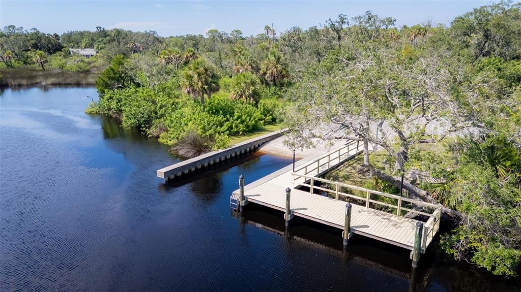 Под контрактом: $639,000 (5 спален, 3 ванн, 2638 Квадратных фут)