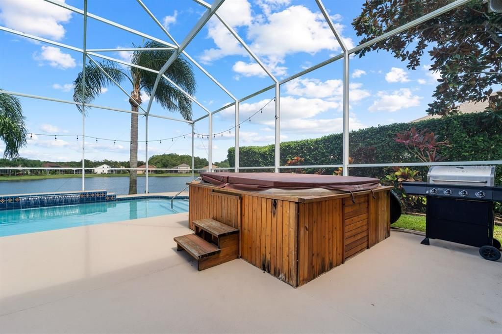 Под контрактом: $639,000 (5 спален, 3 ванн, 2638 Квадратных фут)