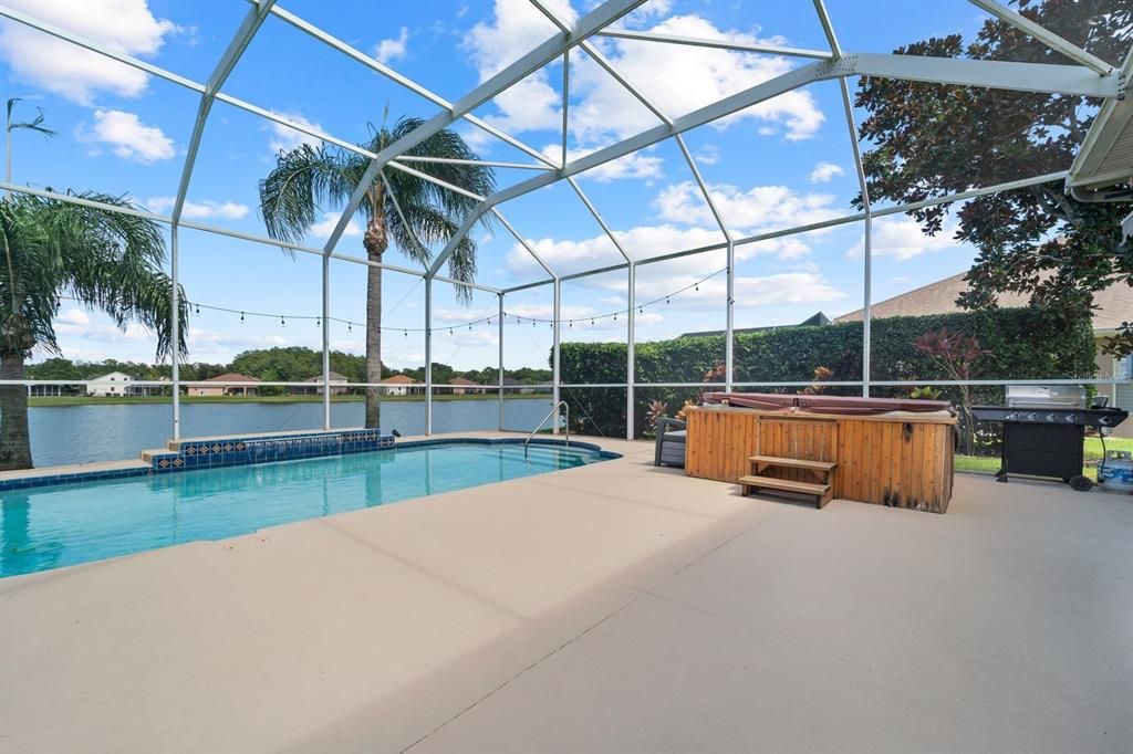 Под контрактом: $639,000 (5 спален, 3 ванн, 2638 Квадратных фут)