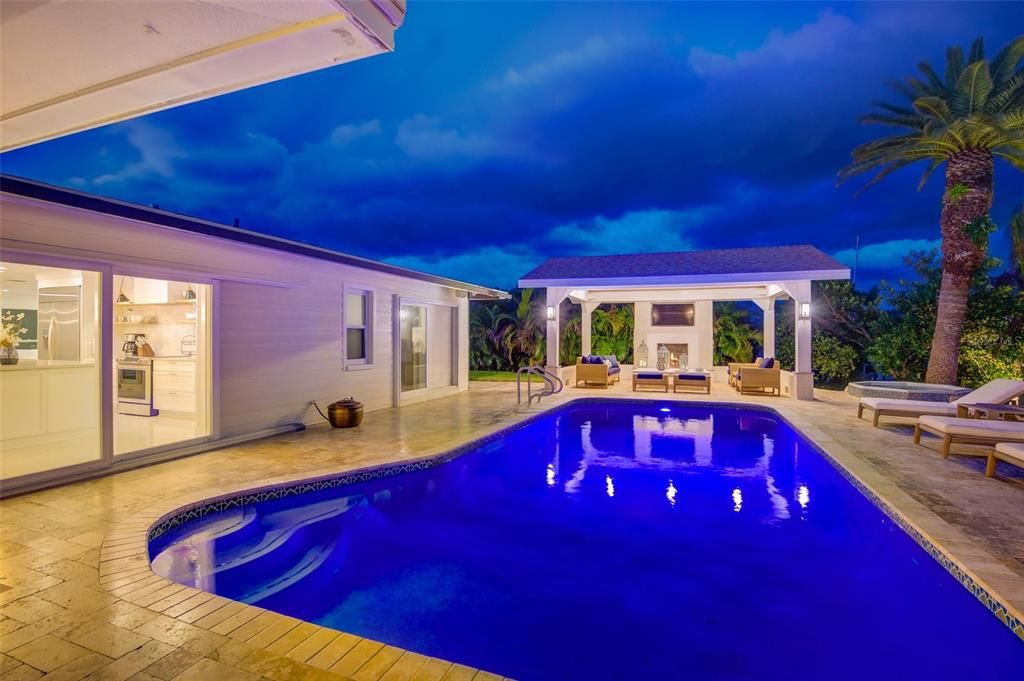 For Rent: $14,500 (3 beds, 3 baths, 2446 Square Feet)