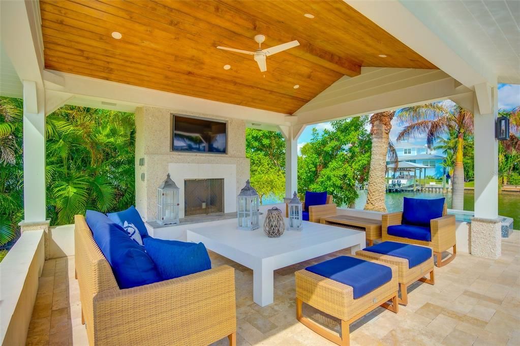 For Rent: $14,500 (3 beds, 3 baths, 2446 Square Feet)