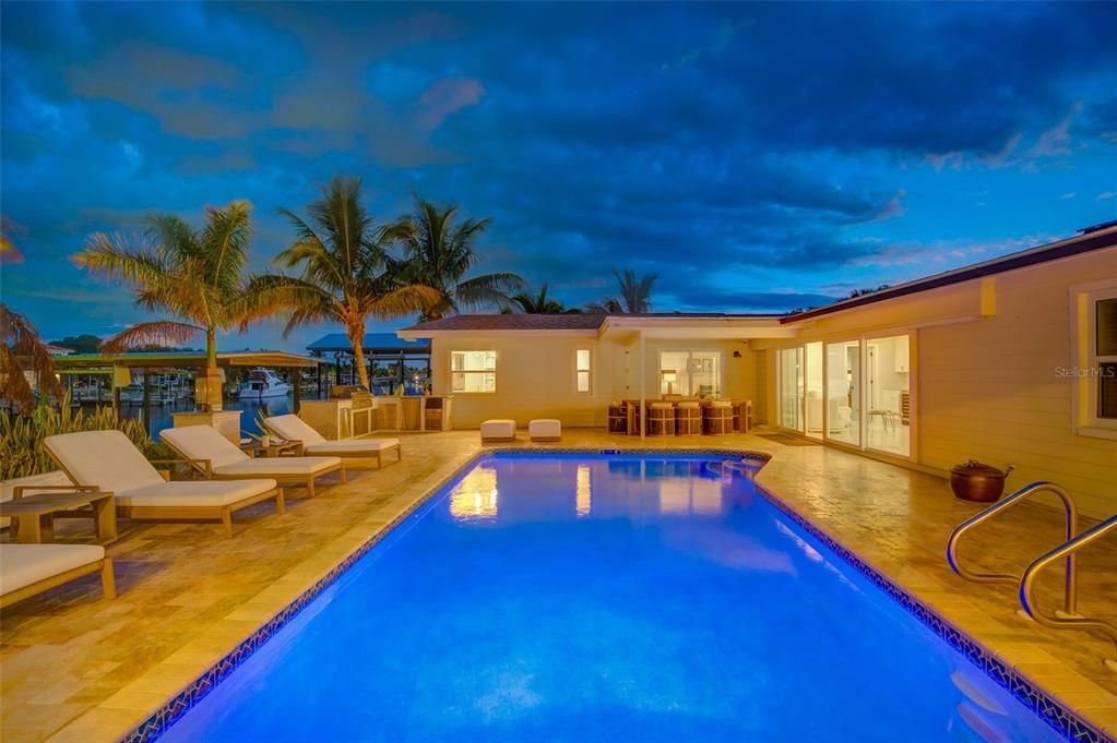 For Rent: $14,500 (3 beds, 3 baths, 2446 Square Feet)