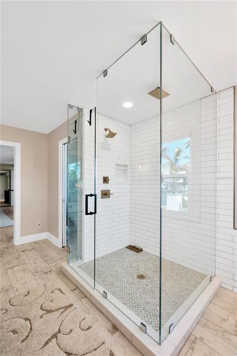 For Rent: $14,500 (3 beds, 3 baths, 2446 Square Feet)