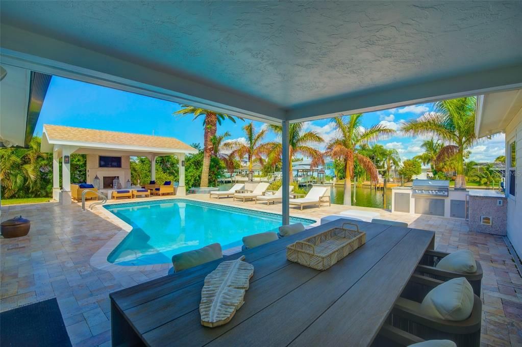 For Rent: $14,500 (3 beds, 3 baths, 2446 Square Feet)