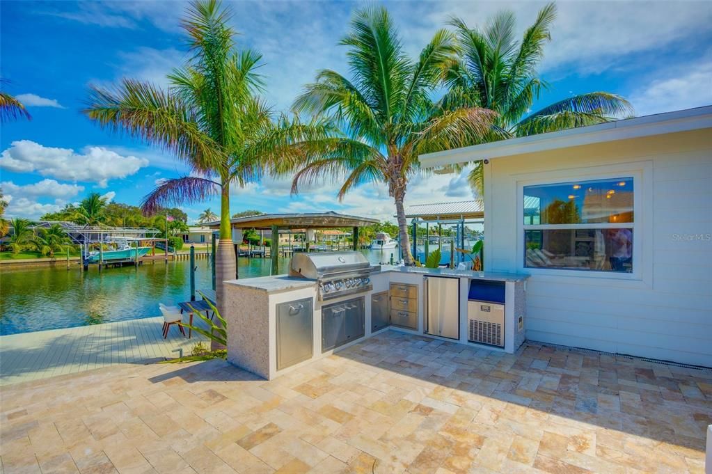 For Rent: $14,500 (3 beds, 3 baths, 2446 Square Feet)