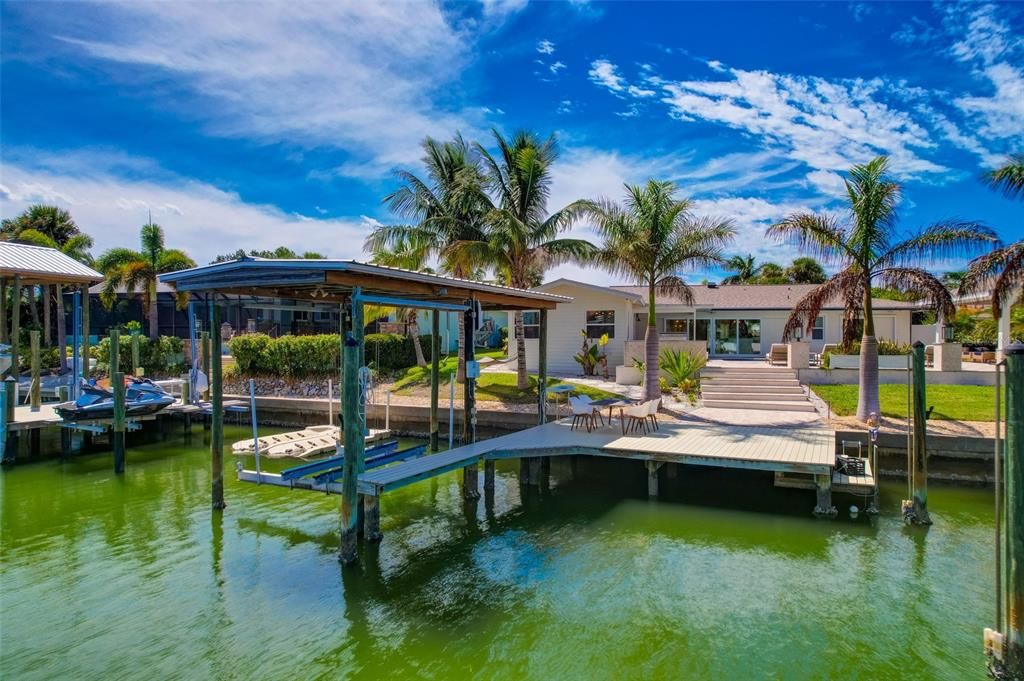 For Rent: $14,500 (3 beds, 3 baths, 2446 Square Feet)