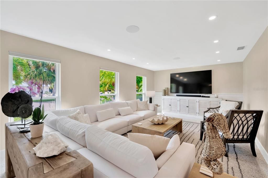 For Rent: $14,500 (3 beds, 3 baths, 2446 Square Feet)