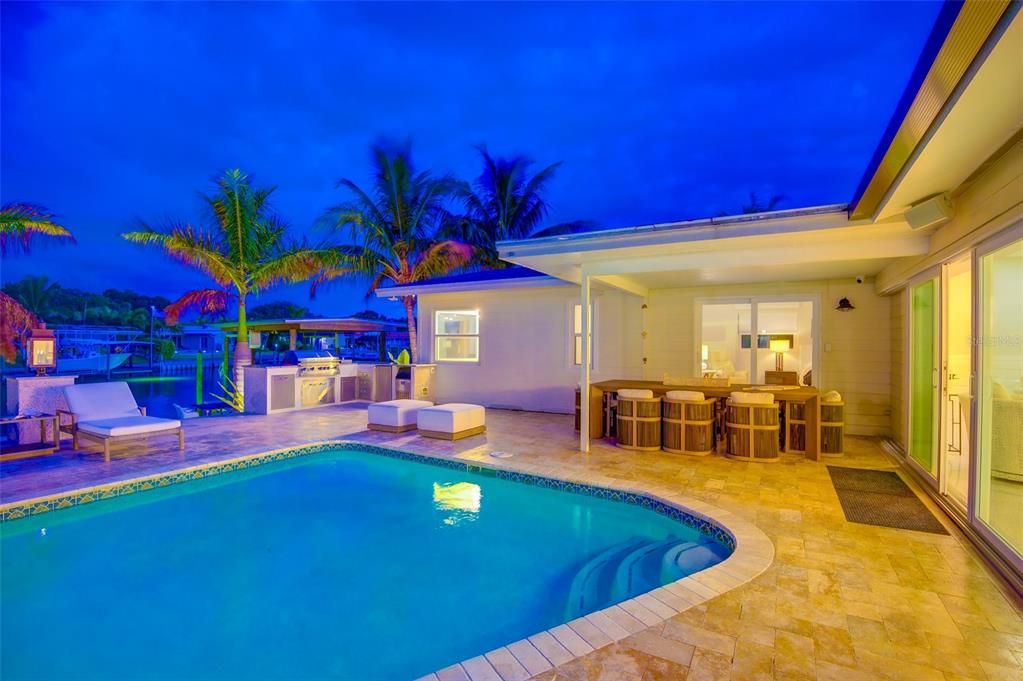 For Rent: $14,500 (3 beds, 3 baths, 2446 Square Feet)