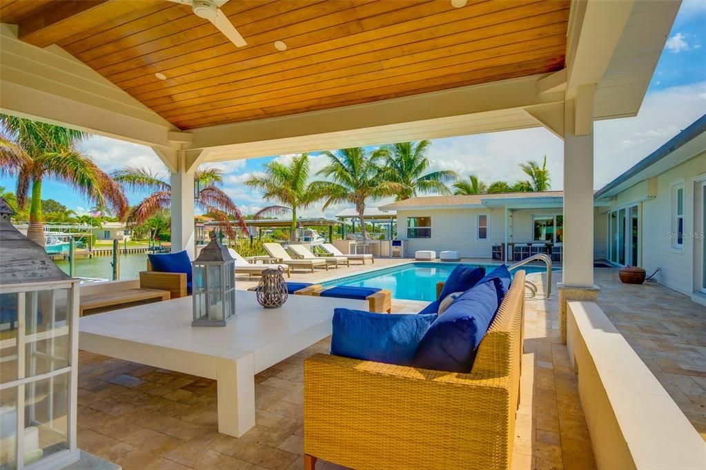 For Rent: $14,500 (3 beds, 3 baths, 2446 Square Feet)