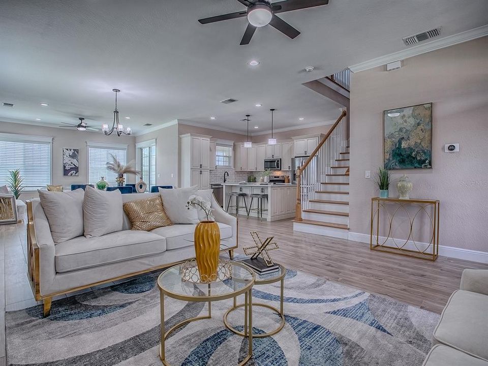 На продажу: $575,000 (4 спален, 2 ванн, 2426 Квадратных фут)