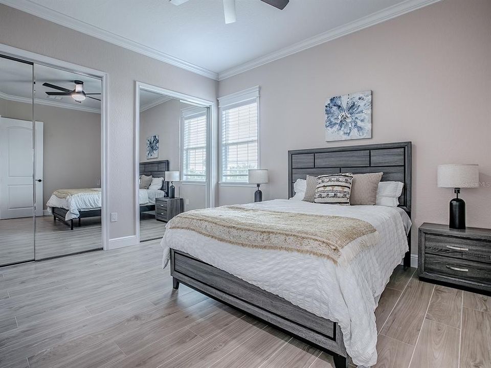 На продажу: $575,000 (4 спален, 2 ванн, 2426 Квадратных фут)