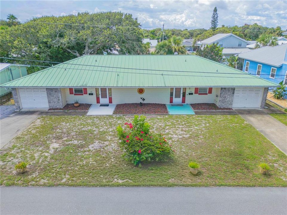 待售: $950,000 (4 贝兹, 0 浴室, 2042 平方英尺)