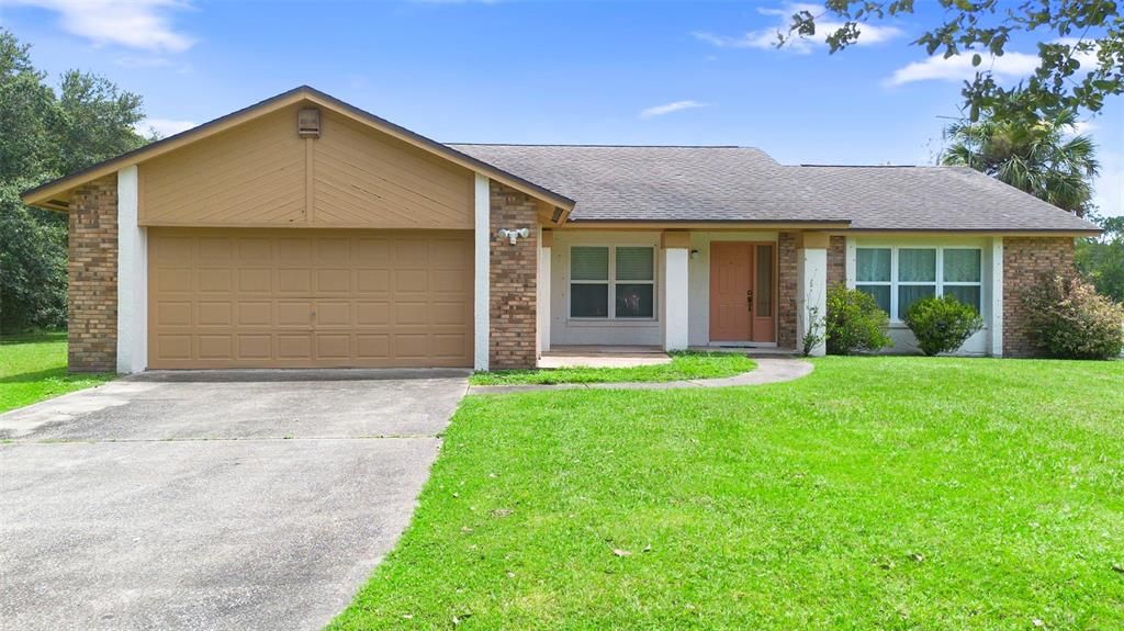 Recently Sold: $525,000 (3 beds, 2 baths, 1766 Square Feet)