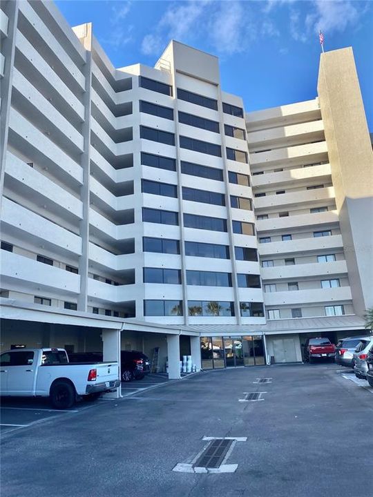 For Rent: $3,500 (2 beds, 2 baths, 1236 Square Feet)