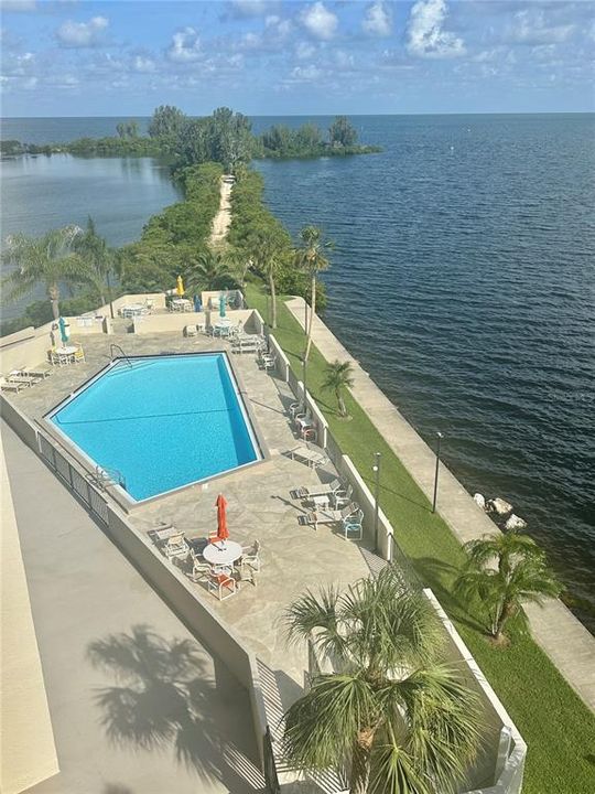 For Rent: $3,500 (2 beds, 2 baths, 1236 Square Feet)