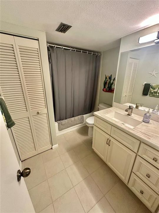 For Rent: $3,500 (2 beds, 2 baths, 1236 Square Feet)