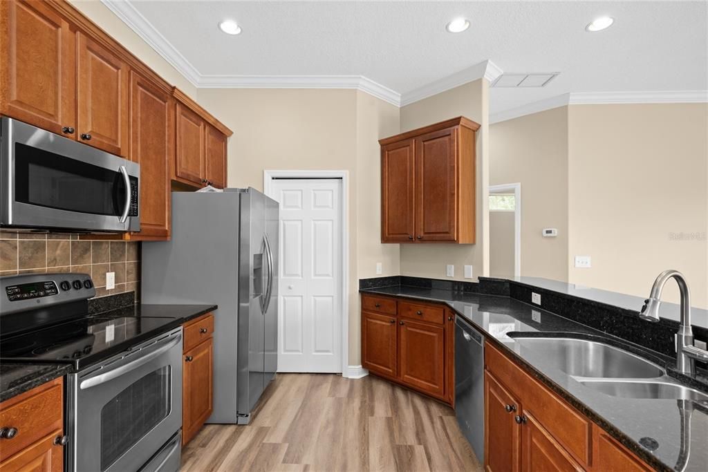 待售: $358,500 (3 贝兹, 3 浴室, 1793 平方英尺)