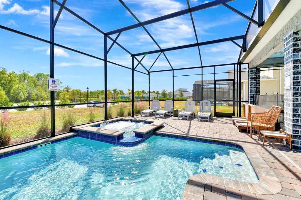 For Sale: $919,000 (9 beds, 5 baths, 4289 Square Feet)