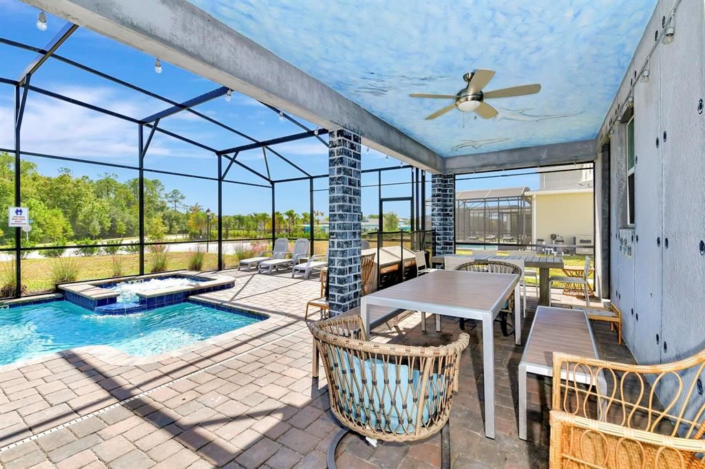 For Sale: $919,000 (9 beds, 5 baths, 4289 Square Feet)