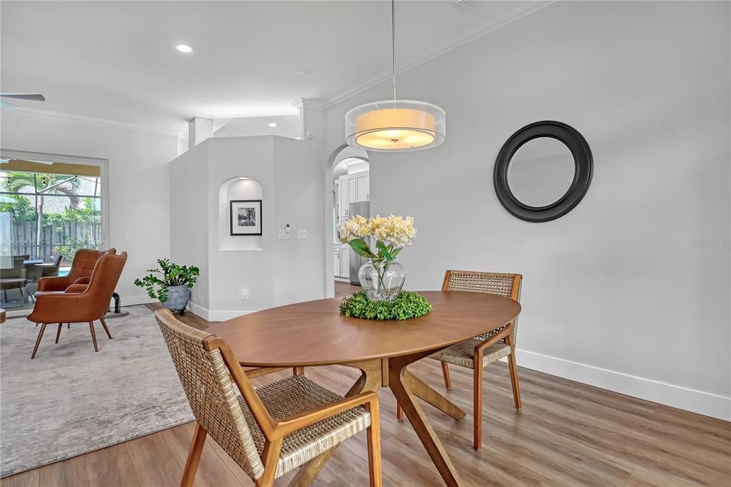 Active With Contract: $977,000 (4 beds, 2 baths, 2463 Square Feet)