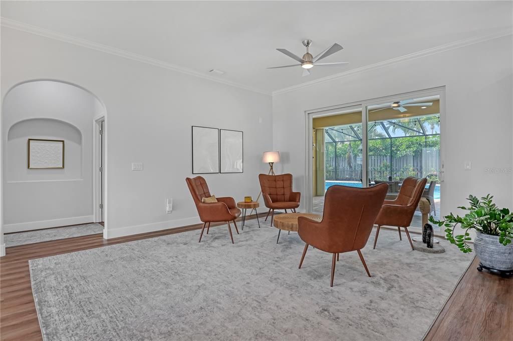 Active With Contract: $977,000 (4 beds, 2 baths, 2463 Square Feet)