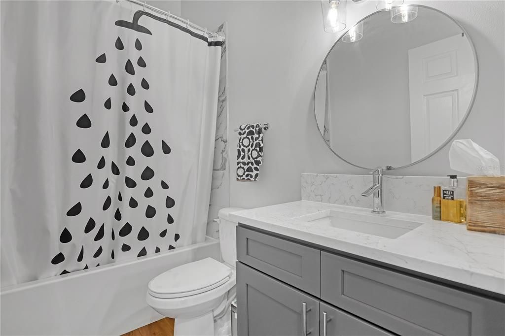 Active With Contract: $977,000 (4 beds, 2 baths, 2463 Square Feet)